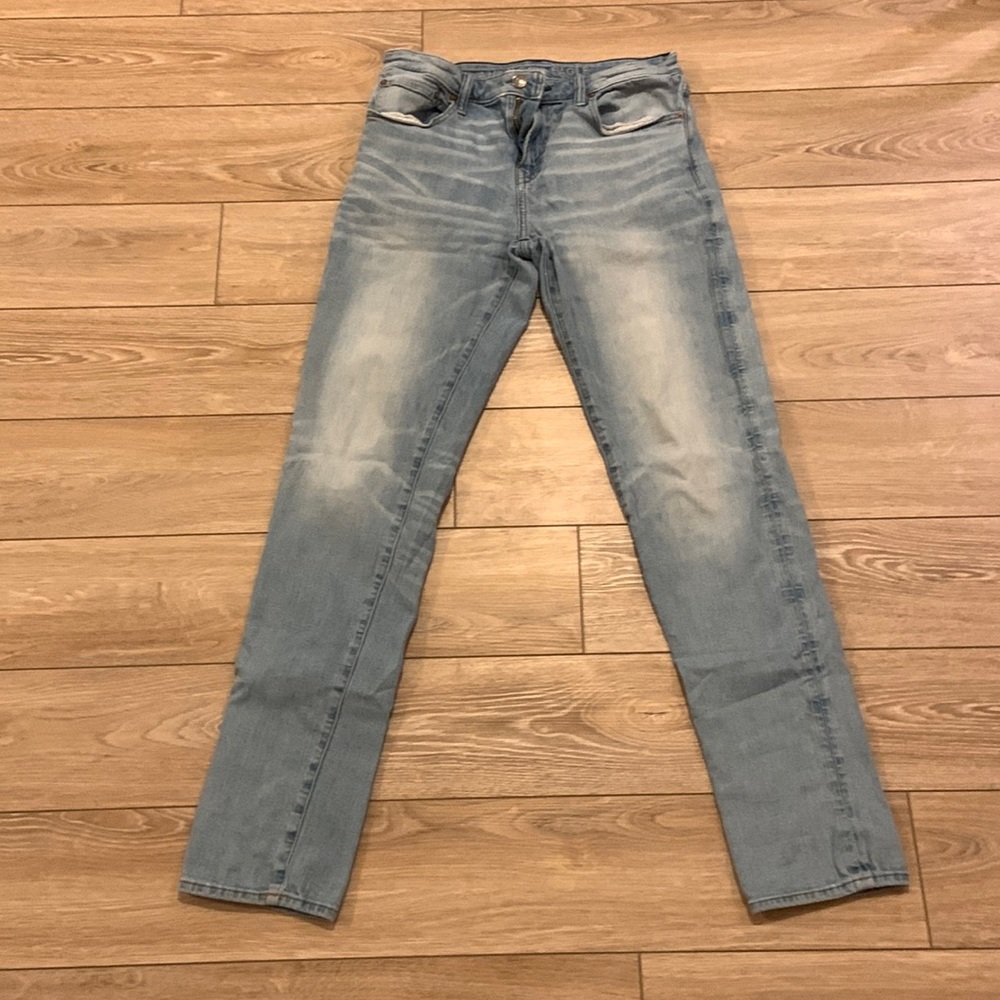 American Eagle - Light Blue Jeans - Size 32/36 (Slim)